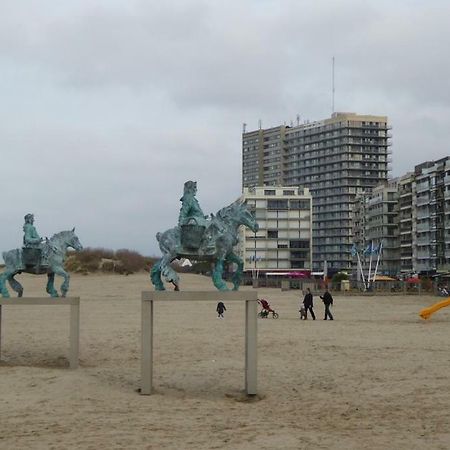 Ferienwohnung Shamrock Oostduinkerke Exterior foto